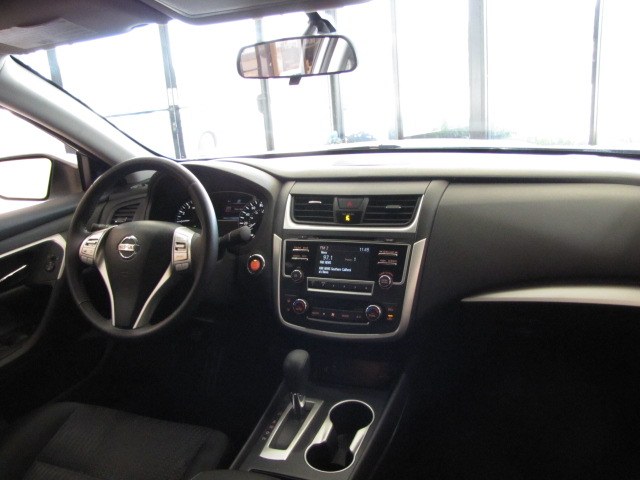 2016 Nissan Altima 4dr Sdn I4 2.5 SV, available for sale in Placentia, California | Auto Network Group Inc. Placentia, California 2016 Nissan Altima 4dr Sdn I4 2.5 SV, available for sale in Placentia, California | Auto Network Group Inc. Placentia, California