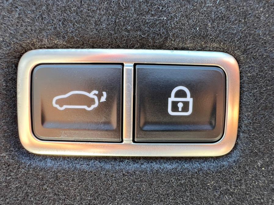 2023 Hyundai IONIQ 6 Limited RWD, available for sale in Daly City, California | Green Light Auto Wholesale. Daly City, California 2023 Hyundai IONIQ 6 Limited RWD, available for sale in Daly City, California | Green Light Auto Wholesale. Daly City, California