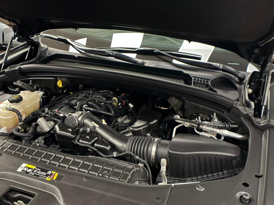 2022 Jeep Grand Cherokee Limited 4x4, available for sale in Massapequa Park, New York | Power Motors East. Massapequa Park, New York 2022 Jeep Grand Cherokee Limited 4x4, available for sale in Massapequa Park, New York | Power Motors East. Massapequa Park, New York
