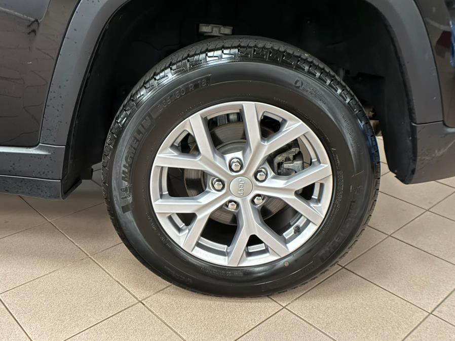 2022 Jeep Grand Cherokee Limited 4x4, available for sale in Massapequa Park, New York | Power Motors East. Massapequa Park, New York 2022 Jeep Grand Cherokee Limited 4x4, available for sale in Massapequa Park, New York | Power Motors East. Massapequa Park, New York
