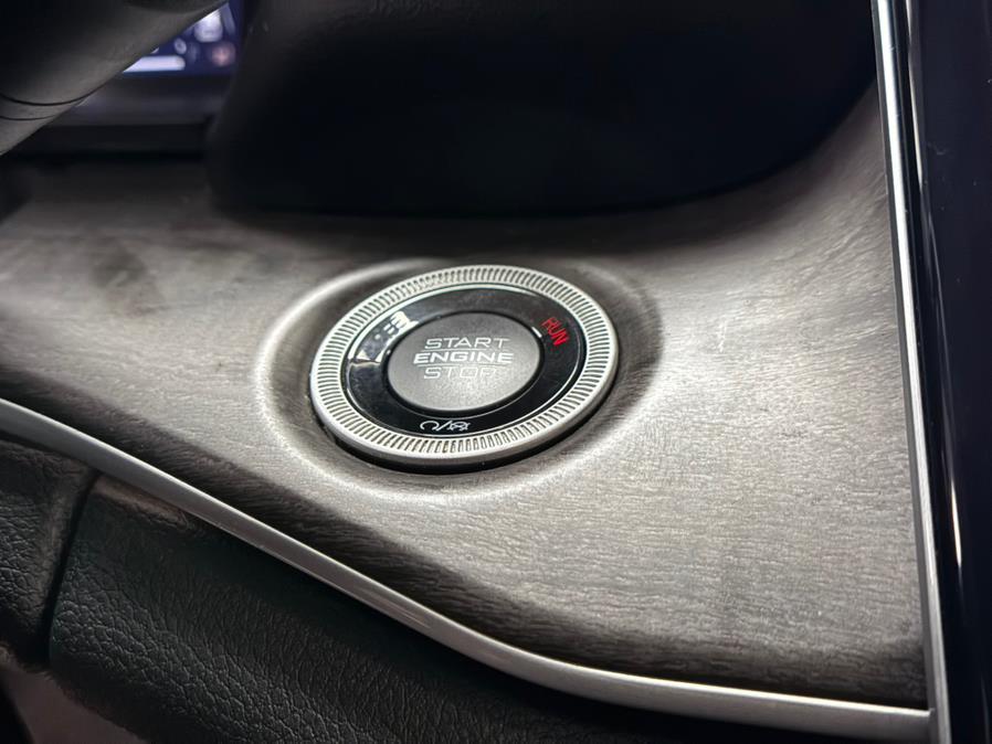 2022 Jeep Grand Cherokee Limited 4x4, available for sale in Massapequa Park, New York | Power Motors East. Massapequa Park, New York 2022 Jeep Grand Cherokee Limited 4x4, available for sale in Massapequa Park, New York | Power Motors East. Massapequa Park, New York