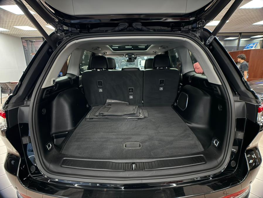 2022 Jeep Grand Cherokee Limited 4x4, available for sale in Massapequa Park, New York | Power Motors East. Massapequa Park, New York 2022 Jeep Grand Cherokee Limited 4x4, available for sale in Massapequa Park, New York | Power Motors East. Massapequa Park, New York