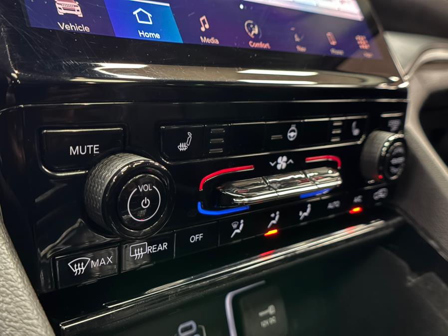 2022 Jeep Grand Cherokee Limited 4x4, available for sale in Massapequa Park, New York | Power Motors East. Massapequa Park, New York 2022 Jeep Grand Cherokee Limited 4x4, available for sale in Massapequa Park, New York | Power Motors East. Massapequa Park, New York