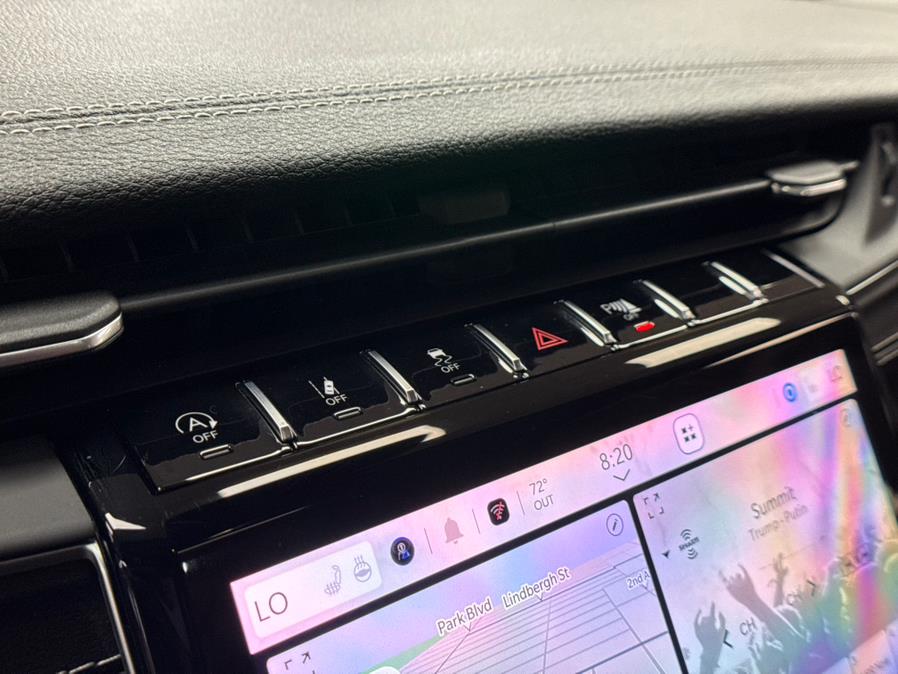 2022 Jeep Grand Cherokee Limited 4x4, available for sale in Massapequa Park, New York | Power Motors East. Massapequa Park, New York 2022 Jeep Grand Cherokee Limited 4x4, available for sale in Massapequa Park, New York | Power Motors East. Massapequa Park, New York
