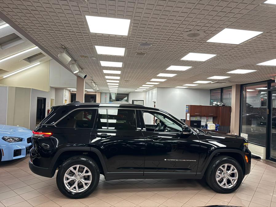 2022 Jeep Grand Cherokee Limited 4x4, available for sale in Massapequa Park, New York | Power Motors East. Massapequa Park, New York 2022 Jeep Grand Cherokee Limited 4x4, available for sale in Massapequa Park, New York | Power Motors East. Massapequa Park, New York