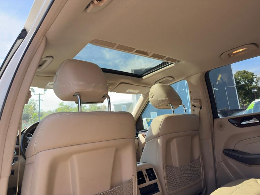 2012 Mercedes-Benz M-Class 4MATIC 4dr ML 350, available for sale in Irvington , New Jersey | Auto Haus of Irvington Corp. Irvington , New Jersey 2012 Mercedes-Benz M-Class 4MATIC 4dr ML 350, available for sale in Irvington , New Jersey | Auto Haus of Irvington Corp. Irvington , New Jersey