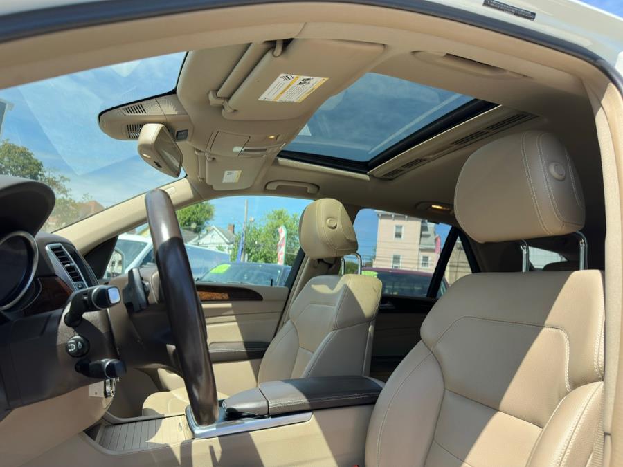 2012 Mercedes-Benz M-Class 4MATIC 4dr ML 350, available for sale in Irvington , New Jersey | Auto Haus of Irvington Corp. Irvington , New Jersey 2012 Mercedes-Benz M-Class 4MATIC 4dr ML 350, available for sale in Irvington , New Jersey | Auto Haus of Irvington Corp. Irvington , New Jersey