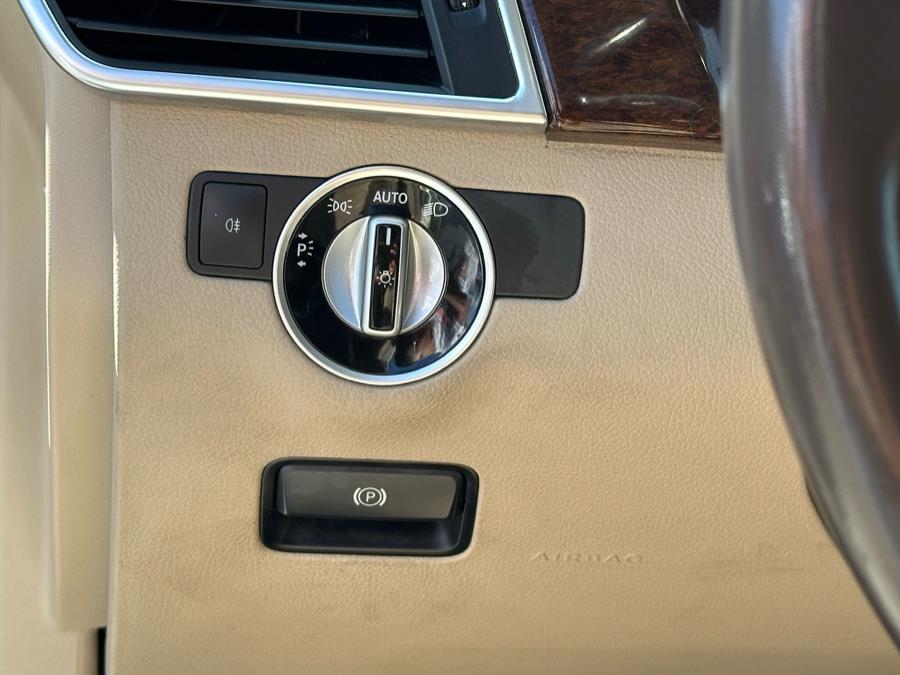 2012 Mercedes-Benz M-Class 4MATIC 4dr ML 350, available for sale in Irvington , New Jersey | Auto Haus of Irvington Corp. Irvington , New Jersey 2012 Mercedes-Benz M-Class 4MATIC 4dr ML 350, available for sale in Irvington , New Jersey | Auto Haus of Irvington Corp. Irvington , New Jersey
