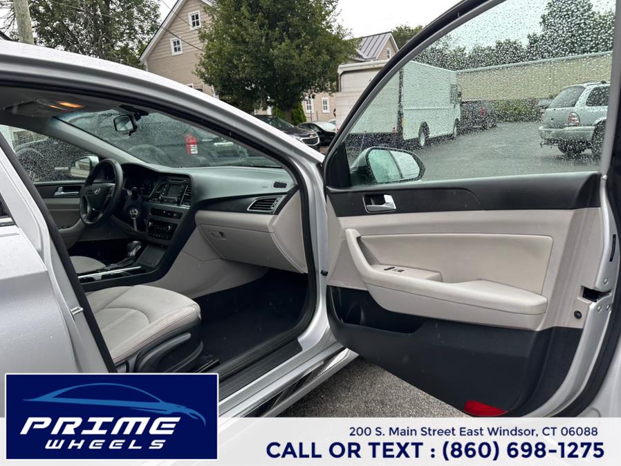 2015 Hyundai Sonata 4dr Sdn 2.4L Sport, available for sale in East Windsor, Connecticut | Prime Wheels. East Windsor, Connecticut 2015 Hyundai Sonata 4dr Sdn 2.4L Sport, available for sale in East Windsor, Connecticut | Prime Wheels. East Windsor, Connecticut