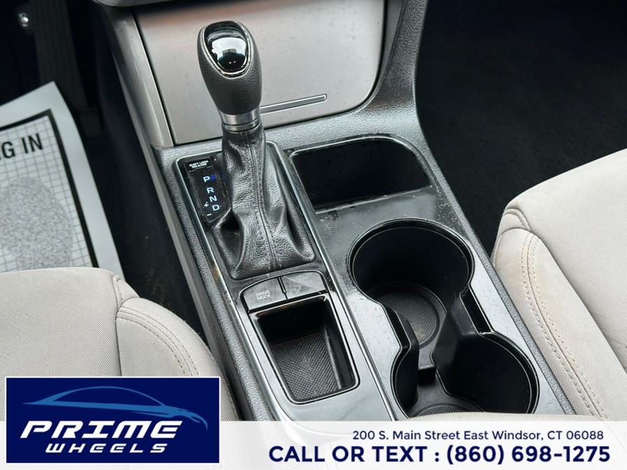 2015 Hyundai Sonata 4dr Sdn 2.4L Sport, available for sale in East Windsor, Connecticut | Prime Wheels. East Windsor, Connecticut 2015 Hyundai Sonata 4dr Sdn 2.4L Sport, available for sale in East Windsor, Connecticut | Prime Wheels. East Windsor, Connecticut