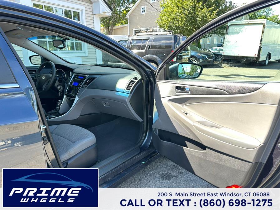 2013 Hyundai Sonata 4dr Sdn 2.4L Auto GLS, available for sale in East Windsor, Connecticut | Prime Wheels. East Windsor, Connecticut 2013 Hyundai Sonata 4dr Sdn 2.4L Auto GLS, available for sale in East Windsor, Connecticut | Prime Wheels. East Windsor, Connecticut