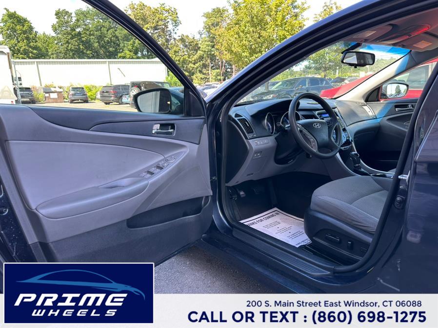 2013 Hyundai Sonata 4dr Sdn 2.4L Auto GLS, available for sale in East Windsor, Connecticut | Prime Wheels. East Windsor, Connecticut 2013 Hyundai Sonata 4dr Sdn 2.4L Auto GLS, available for sale in East Windsor, Connecticut | Prime Wheels. East Windsor, Connecticut