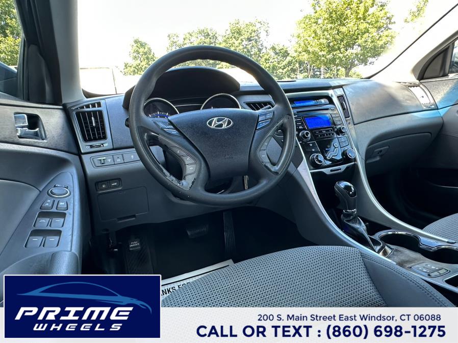 2013 Hyundai Sonata 4dr Sdn 2.4L Auto GLS, available for sale in East Windsor, Connecticut | Prime Wheels. East Windsor, Connecticut 2013 Hyundai Sonata 4dr Sdn 2.4L Auto GLS, available for sale in East Windsor, Connecticut | Prime Wheels. East Windsor, Connecticut
