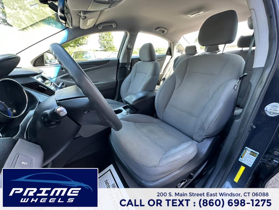 2013 Hyundai Sonata 4dr Sdn 2.4L Auto GLS, available for sale in East Windsor, Connecticut | Prime Wheels. East Windsor, Connecticut 2013 Hyundai Sonata 4dr Sdn 2.4L Auto GLS, available for sale in East Windsor, Connecticut | Prime Wheels. East Windsor, Connecticut