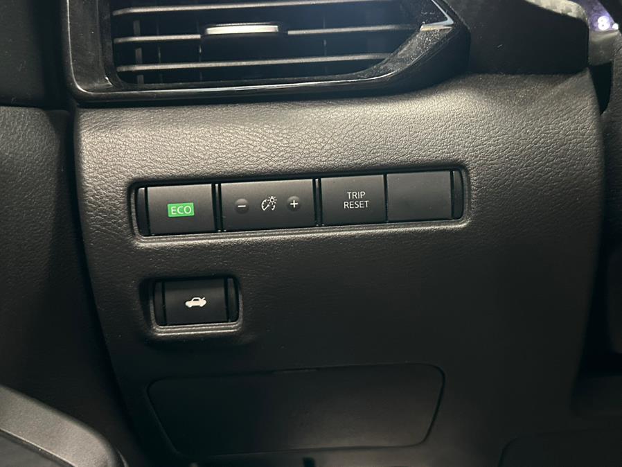 2024 Nissan Sentra SV CVT, available for sale in Inwood, New York | 5 Towns Drive. Inwood, New York 2024 Nissan Sentra SV CVT, available for sale in Inwood, New York | 5 Towns Drive. Inwood, New York