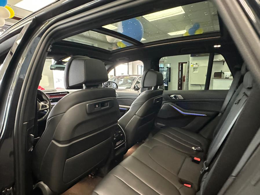 2022 BMW X5 sDrive40i Sports Activity Vehicle, available for sale in Inwood, New York | 5 Towns Drive. Inwood, New York 2022 BMW X5 sDrive40i Sports Activity Vehicle, available for sale in Inwood, New York | 5 Towns Drive. Inwood, New York