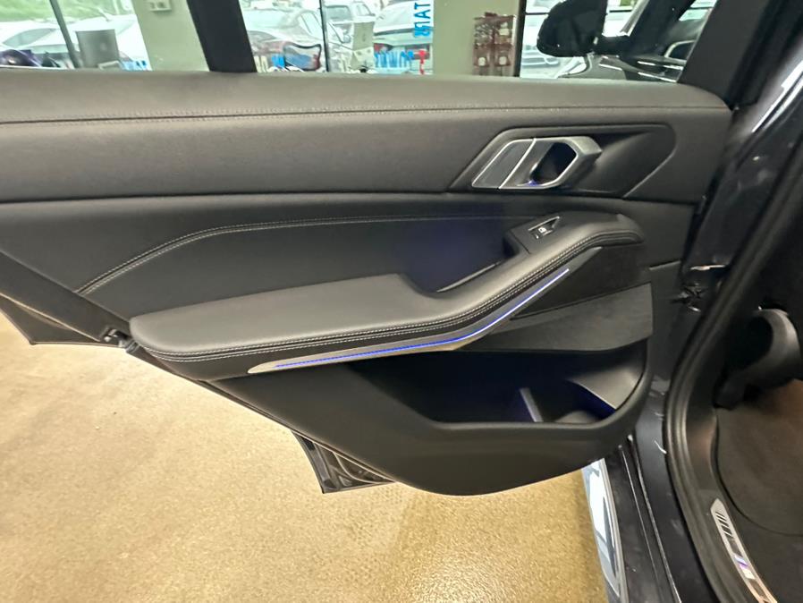 2022 BMW X5 sDrive40i Sports Activity Vehicle, available for sale in Inwood, New York | 5 Towns Drive. Inwood, New York 2022 BMW X5 sDrive40i Sports Activity Vehicle, available for sale in Inwood, New York | 5 Towns Drive. Inwood, New York