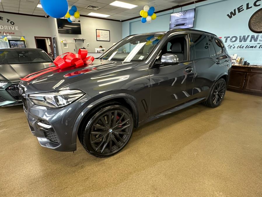 2022 BMW X5 sDrive40i Sports Activity Vehicle, available for sale in Inwood, New York | 5 Towns Drive. Inwood, New York 2022 BMW X5 sDrive40i Sports Activity Vehicle, available for sale in Inwood, New York | 5 Towns Drive. Inwood, New York