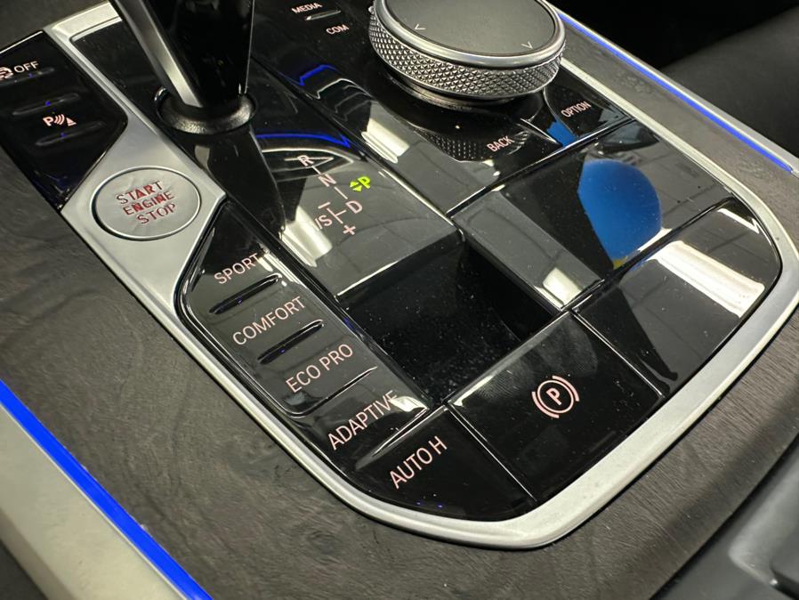 2022 BMW X5 sDrive40i Sports Activity Vehicle, available for sale in Inwood, New York | 5 Towns Drive. Inwood, New York 2022 BMW X5 sDrive40i Sports Activity Vehicle, available for sale in Inwood, New York | 5 Towns Drive. Inwood, New York