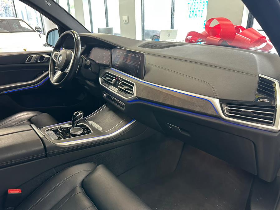2022 BMW X5 sDrive40i Sports Activity Vehicle, available for sale in Inwood, New York | 5 Towns Drive. Inwood, New York 2022 BMW X5 sDrive40i Sports Activity Vehicle, available for sale in Inwood, New York | 5 Towns Drive. Inwood, New York
