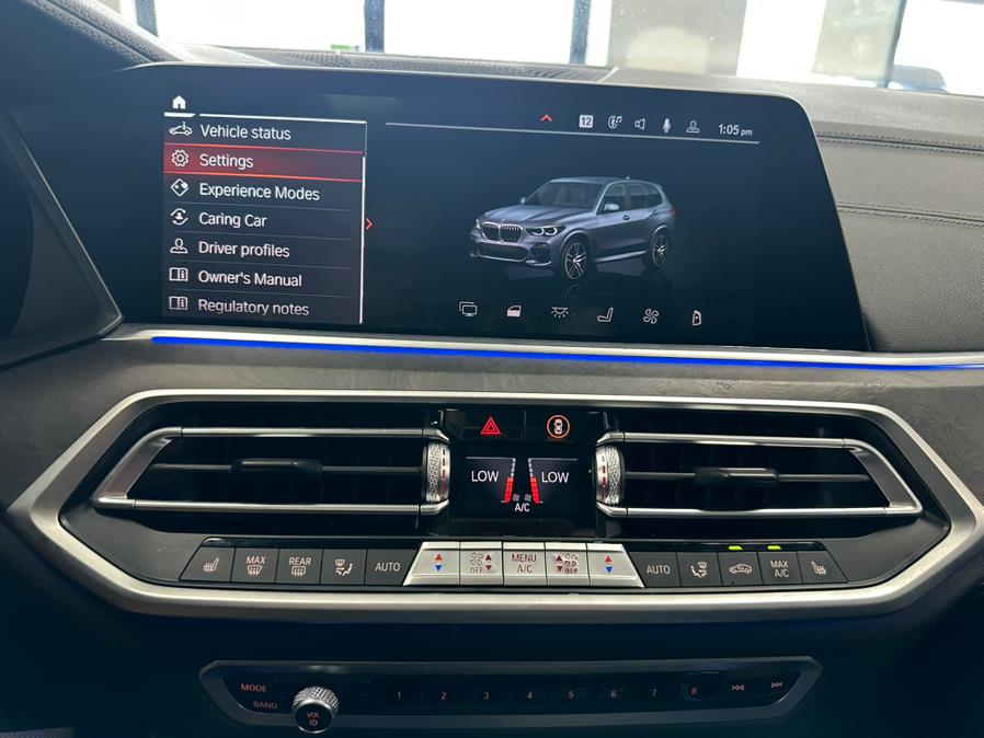 2022 BMW X5 sDrive40i Sports Activity Vehicle, available for sale in Inwood, New York | 5 Towns Drive. Inwood, New York 2022 BMW X5 sDrive40i Sports Activity Vehicle, available for sale in Inwood, New York | 5 Towns Drive. Inwood, New York
