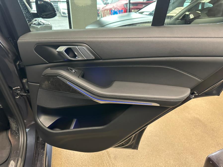 2022 BMW X5 sDrive40i Sports Activity Vehicle, available for sale in Inwood, New York | 5 Towns Drive. Inwood, New York 2022 BMW X5 sDrive40i Sports Activity Vehicle, available for sale in Inwood, New York | 5 Towns Drive. Inwood, New York
