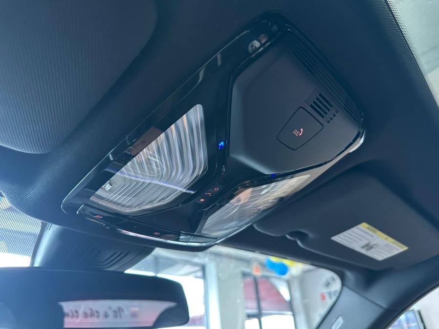 2022 BMW X5 sDrive40i Sports Activity Vehicle, available for sale in Inwood, New York | 5 Towns Drive. Inwood, New York 2022 BMW X5 sDrive40i Sports Activity Vehicle, available for sale in Inwood, New York | 5 Towns Drive. Inwood, New York