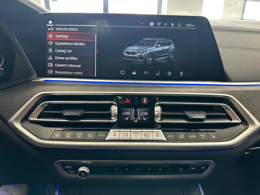 2022 BMW X5 sDrive40i Sports Activity Vehicle, available for sale in Inwood, New York | 5 Towns Drive. Inwood, New York 2022 BMW X5 sDrive40i Sports Activity Vehicle, available for sale in Inwood, New York | 5 Towns Drive. Inwood, New York