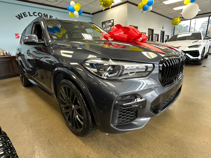 2022 BMW X5 sDrive40i Sports Activity Vehicle, available for sale in Inwood, New York | 5 Towns Drive. Inwood, New York 2022 BMW X5 sDrive40i Sports Activity Vehicle, available for sale in Inwood, New York | 5 Towns Drive. Inwood, New York