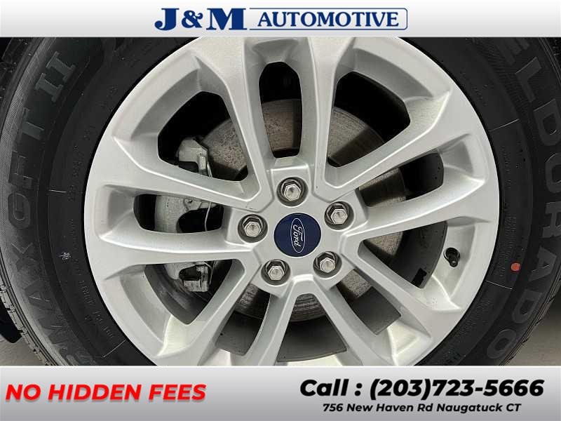2022 Ford Escape SE, available for sale in Naugatuck, Connecticut | J&M Automotive Sls&Svc LLC. Naugatuck, Connecticut 2022 Ford Escape SE, available for sale in Naugatuck, Connecticut | J&M Automotive Sls&Svc LLC. Naugatuck, Connecticut