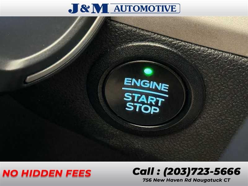 2022 Ford Escape SE, available for sale in Naugatuck, Connecticut | J&M Automotive Sls&Svc LLC. Naugatuck, Connecticut 2022 Ford Escape SE, available for sale in Naugatuck, Connecticut | J&M Automotive Sls&Svc LLC. Naugatuck, Connecticut