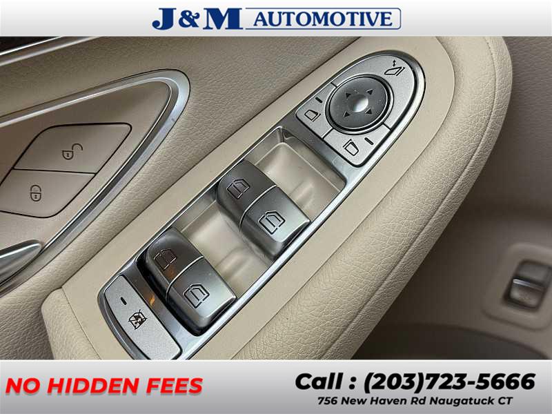 2019 Mercedes-benz Glc GLC 300, available for sale in Naugatuck, Connecticut | J&M Automotive Sls&Svc LLC. Naugatuck, Connecticut 2019 Mercedes-benz Glc GLC 300, available for sale in Naugatuck, Connecticut | J&M Automotive Sls&Svc LLC. Naugatuck, Connecticut