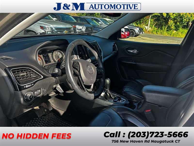 2019 Jeep Cherokee Altitude, available for sale in Naugatuck, Connecticut | J&M Automotive Sls&Svc LLC. Naugatuck, Connecticut 2019 Jeep Cherokee Altitude, available for sale in Naugatuck, Connecticut | J&M Automotive Sls&Svc LLC. Naugatuck, Connecticut