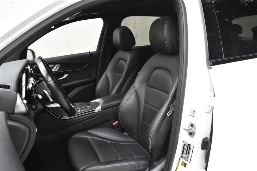 2022 Mercedes-benz Glc GLC 300 4dr SUV, available for sale in Great Neck, New York | Camy Cars. Great Neck, New York 2022 Mercedes-benz Glc GLC 300 4dr SUV, available for sale in Great Neck, New York | Camy Cars. Great Neck, New York