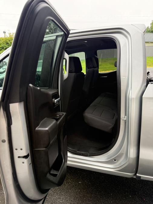 2020 Chevrolet Silverado 1500 4WD Double Cab 147" LT, available for sale in Windsor Locks, Connecticut | JANNA MOTORS LLC. Windsor Locks, Connecticut 2020 Chevrolet Silverado 1500 4WD Double Cab 147" LT, available for sale in Windsor Locks, Connecticut | JANNA MOTORS LLC. Windsor Locks, Connecticut