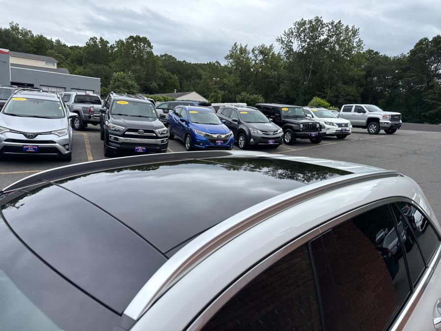 2018 Mercedes-Benz GLC GLC 300 4MATIC SUV, available for sale in Waterbury, Connecticut | National Auto Brokers, Inc.. Waterbury, Connecticut 2018 Mercedes-Benz GLC GLC 300 4MATIC SUV, available for sale in Waterbury, Connecticut | National Auto Brokers, Inc.. Waterbury, Connecticut