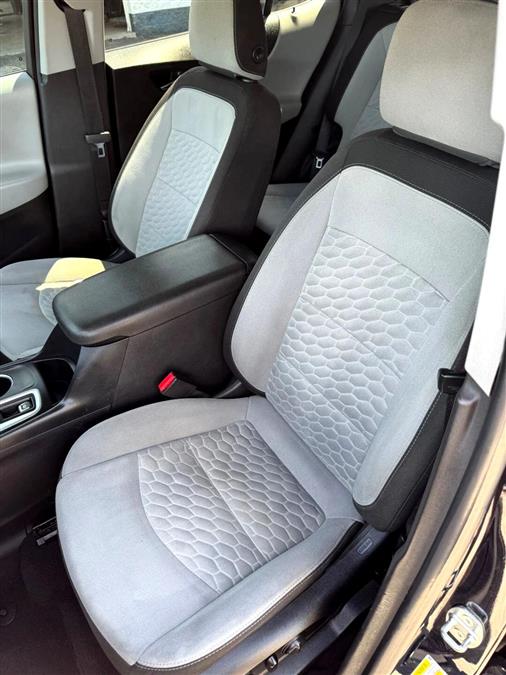 2020 Chevrolet Equinox LS Sport Utility 4D, available for sale in Wolcott, New York | Auto Hunter CNY. Wolcott, New York 2020 Chevrolet Equinox LS Sport Utility 4D, available for sale in Wolcott, New York | Auto Hunter CNY. Wolcott, New York