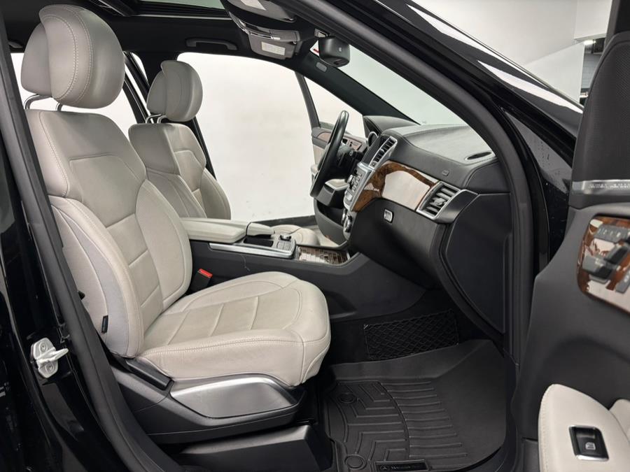 2015 Mercedes-Benz GL-Class 4MATIC 4dr GL550, available for sale in Elizabeth, New Jersey | Dream Auto Group. Elizabeth, New Jersey 2015 Mercedes-Benz GL-Class 4MATIC 4dr GL550, available for sale in Elizabeth, New Jersey | Dream Auto Group. Elizabeth, New Jersey