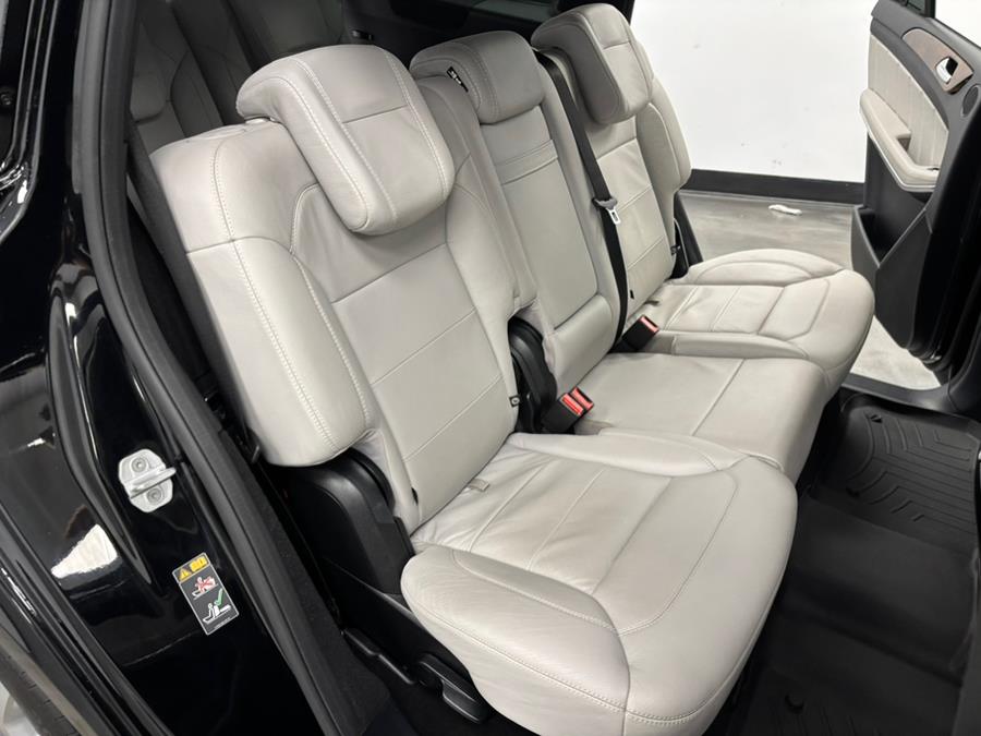 2015 Mercedes-Benz GL-Class 4MATIC 4dr GL550, available for sale in Elizabeth, New Jersey | Dream Auto Group. Elizabeth, New Jersey 2015 Mercedes-Benz GL-Class 4MATIC 4dr GL550, available for sale in Elizabeth, New Jersey | Dream Auto Group. Elizabeth, New Jersey