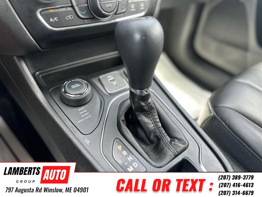2019 Jeep Cherokee LATITUDE PLUS, available for sale in Winslow, Maine | Lamberts Auto Group LLC. Winslow, Maine 2019 Jeep Cherokee LATITUDE PLUS, available for sale in Winslow, Maine | Lamberts Auto Group LLC. Winslow, Maine