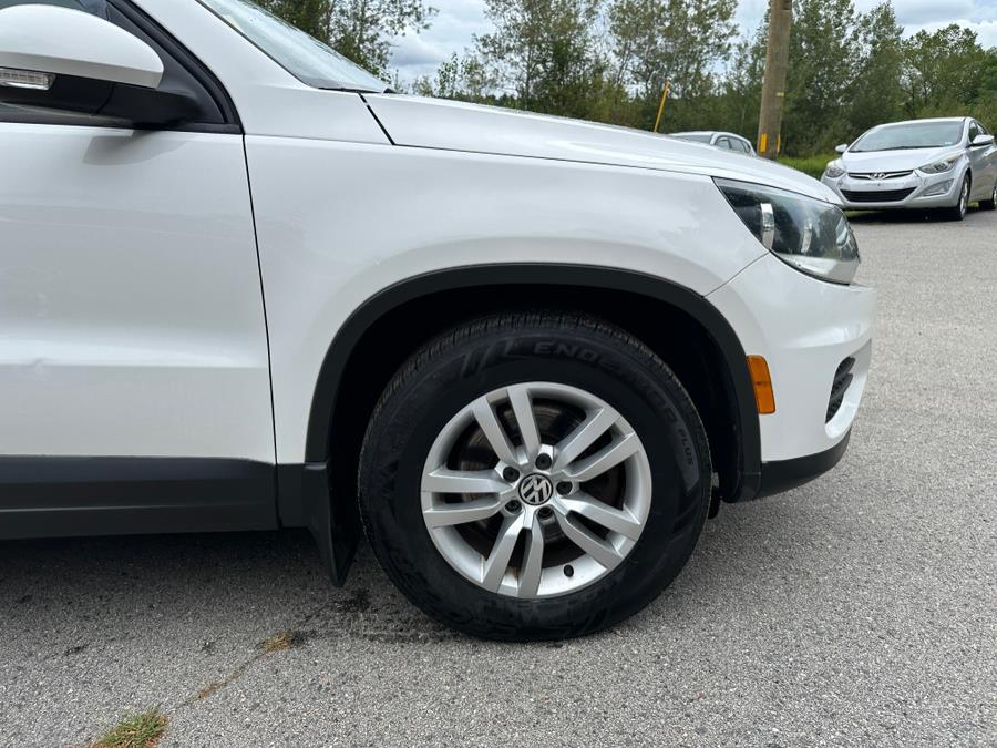 2014 Volkswagen Tiguan 4MOTION 4dr Auto SE, available for sale in Madbury, New Hampshire | AWD Auto Outlet. Madbury, New Hampshire 2014 Volkswagen Tiguan 4MOTION 4dr Auto SE, available for sale in Madbury, New Hampshire | AWD Auto Outlet. Madbury, New Hampshire