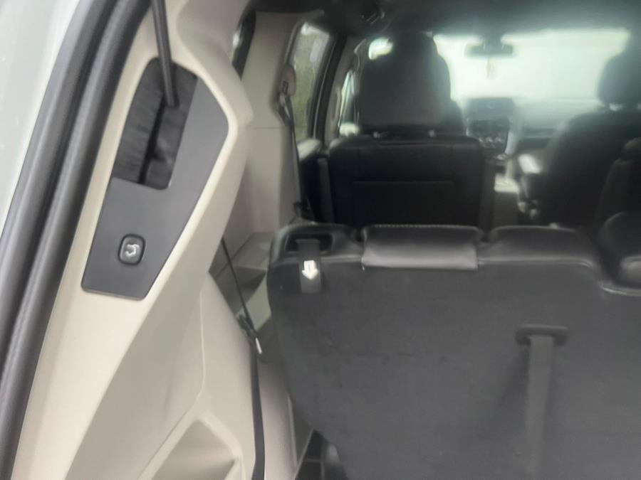 2018 Dodge Grand Caravan SXT Wagon, available for sale in Raynham, Massachusetts | J & A Auto Center. Raynham, Massachusetts 2018 Dodge Grand Caravan SXT Wagon, available for sale in Raynham, Massachusetts | J & A Auto Center. Raynham, Massachusetts