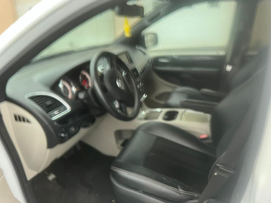 2018 Dodge Grand Caravan SXT Wagon, available for sale in Raynham, Massachusetts | J & A Auto Center. Raynham, Massachusetts 2018 Dodge Grand Caravan SXT Wagon, available for sale in Raynham, Massachusetts | J & A Auto Center. Raynham, Massachusetts