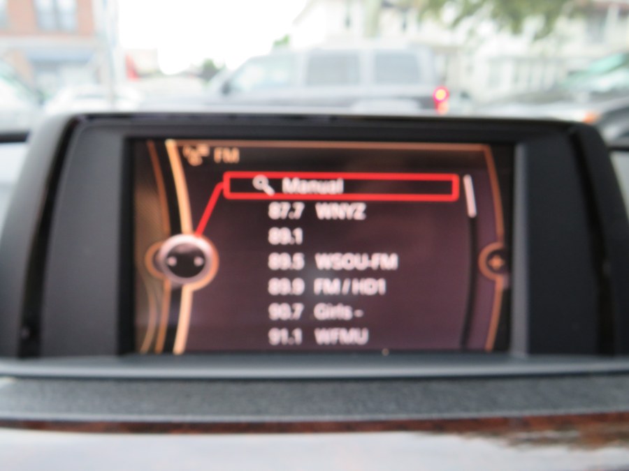 2013 BMW 3 Series 4dr Sdn 328i xDrive AWD SULEV, available for sale in Middle Village, New York | Road Masters II INC. Middle Village, New York 2013 BMW 3 Series 4dr Sdn 328i xDrive AWD SULEV, available for sale in Middle Village, New York | Road Masters II INC. Middle Village, New York