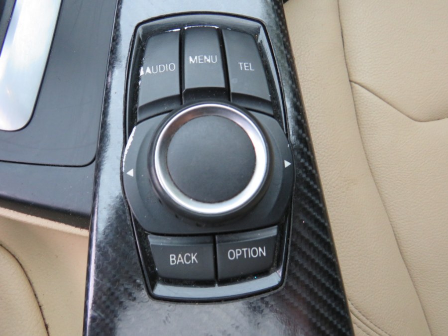 2013 BMW 3 Series 4dr Sdn 328i xDrive AWD SULEV, available for sale in Middle Village, New York | Road Masters II INC. Middle Village, New York 2013 BMW 3 Series 4dr Sdn 328i xDrive AWD SULEV, available for sale in Middle Village, New York | Road Masters II INC. Middle Village, New York