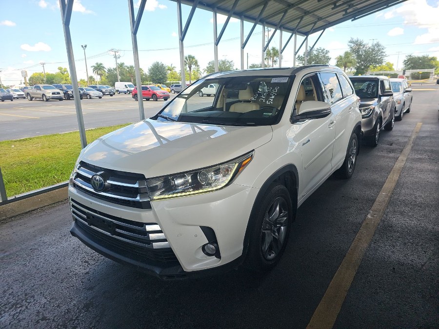 2018 Toyota Highlander Hybrid Limited Platinum V6 AWD (Natl), available for sale in Brooklyn, New York | Top Line Auto Inc.. Brooklyn, New York 2018 Toyota Highlander Hybrid Limited Platinum V6 AWD (Natl), available for sale in Brooklyn, New York | Top Line Auto Inc.. Brooklyn, New York