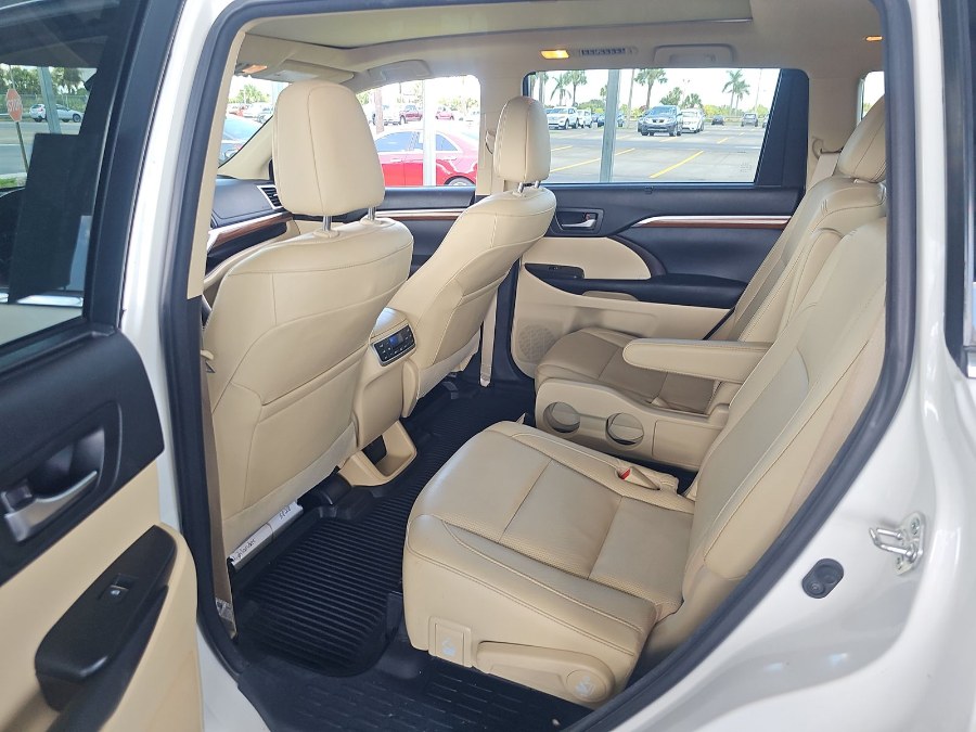 2018 Toyota Highlander Hybrid Limited Platinum V6 AWD (Natl), available for sale in Brooklyn, New York | Top Line Auto Inc.. Brooklyn, New York 2018 Toyota Highlander Hybrid Limited Platinum V6 AWD (Natl), available for sale in Brooklyn, New York | Top Line Auto Inc.. Brooklyn, New York
