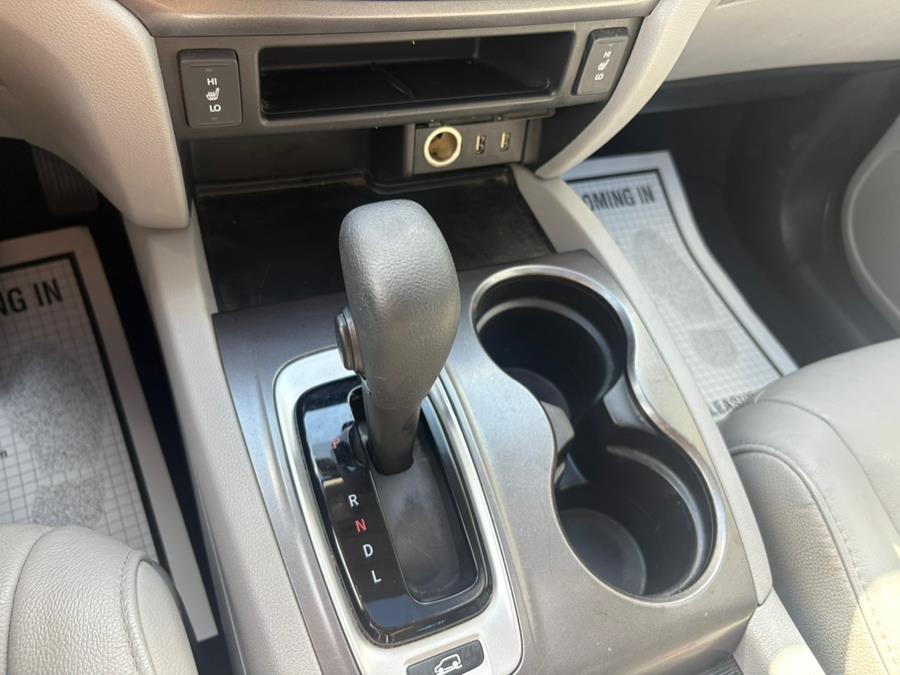 2017 Honda Pilot EX-L w/Navig. AWD, available for sale in Jamaica, New York | Sylhet Motors Inc.. Jamaica, New York 2017 Honda Pilot EX-L w/Navig. AWD, available for sale in Jamaica, New York | Sylhet Motors Inc.. Jamaica, New York