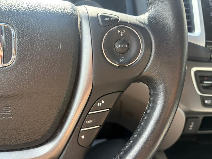 2017 Honda Pilot EX-L w/Navig. AWD, available for sale in Jamaica, New York | Sylhet Motors Inc.. Jamaica, New York 2017 Honda Pilot EX-L w/Navig. AWD, available for sale in Jamaica, New York | Sylhet Motors Inc.. Jamaica, New York