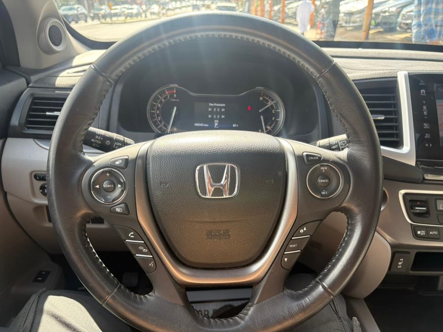 2017 Honda Pilot EX-L w/Navig. AWD, available for sale in Jamaica, New York | Sylhet Motors Inc.. Jamaica, New York 2017 Honda Pilot EX-L w/Navig. AWD, available for sale in Jamaica, New York | Sylhet Motors Inc.. Jamaica, New York